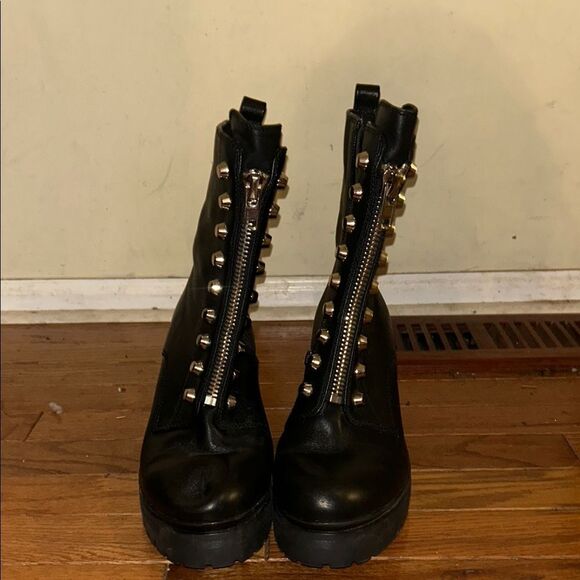 Black Combat Moto Boots with Lace-Up Design - Picture 1 of 6